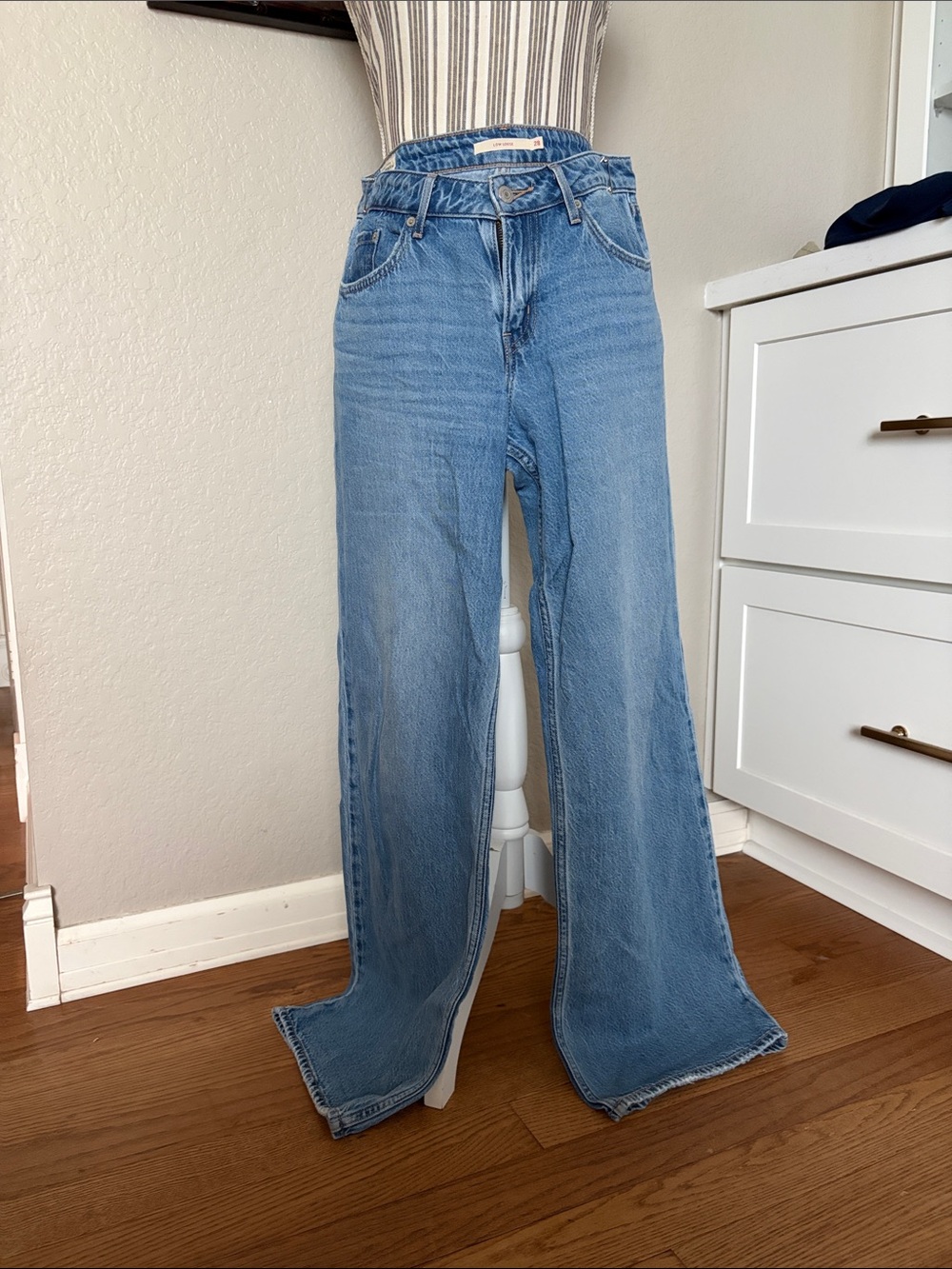 Levi's Light Blue LOW RISE LOOSE Jeans